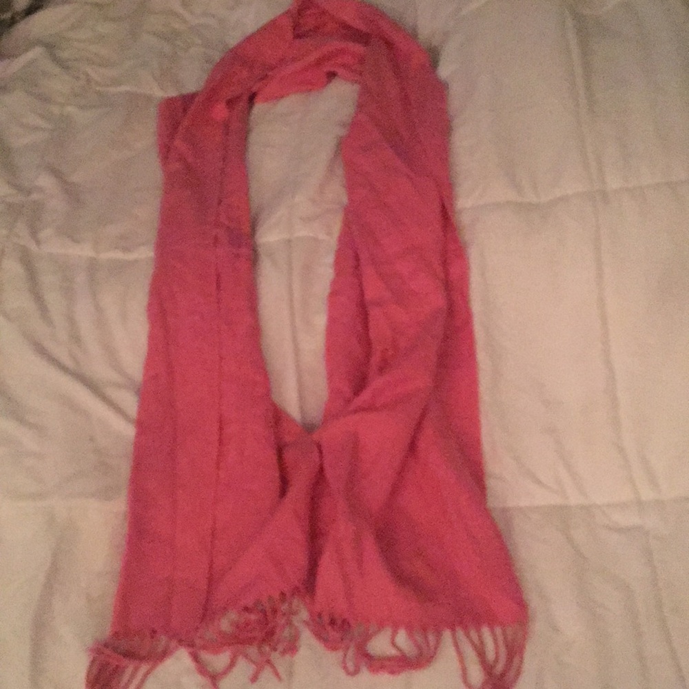 Pink cashmere scarf
